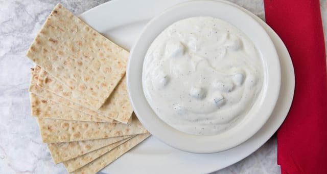 Mast-O Khiar.