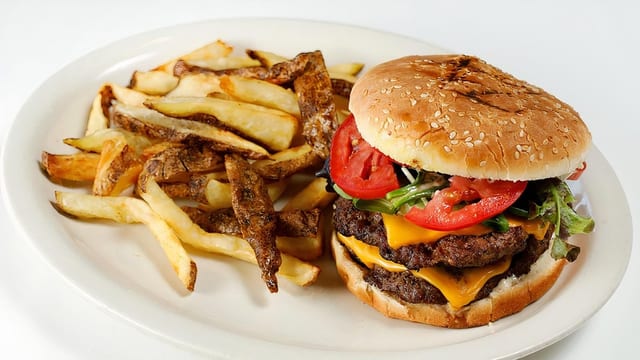 Double Burger.
